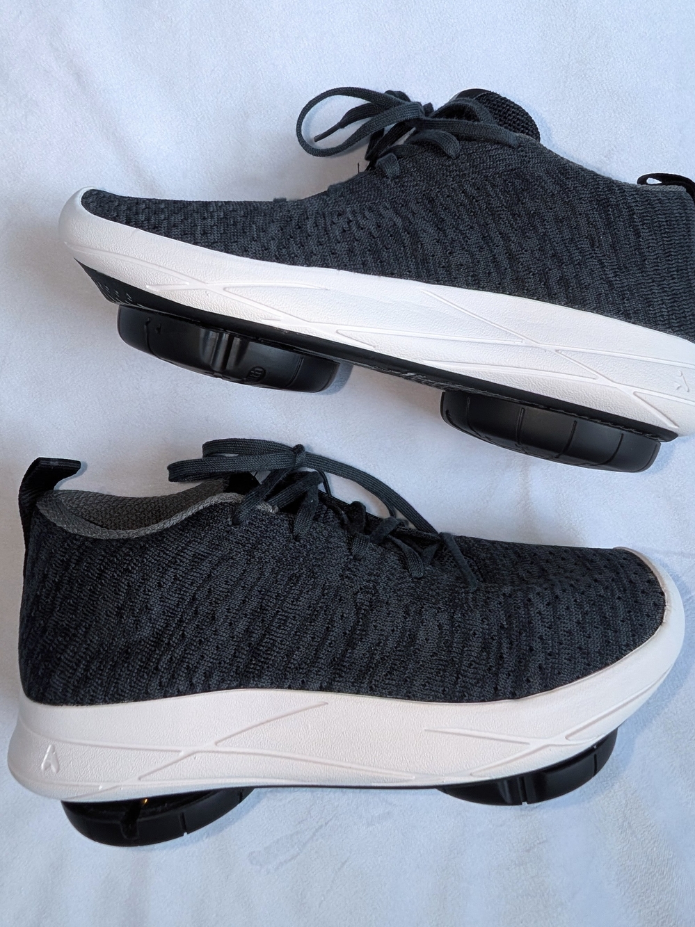 AposHealth Biomechanical Therapy Shoes Men 8.5 Women 9.5 Gray Knit